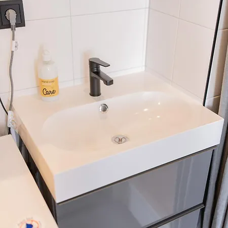 Alphabet - Binnenrotte 102 רוטרדם