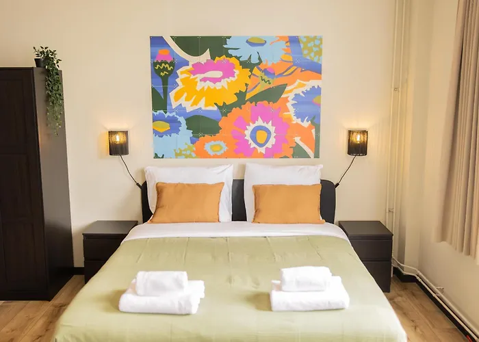 Alphabet - Binnenrotte 102 * Roterdão